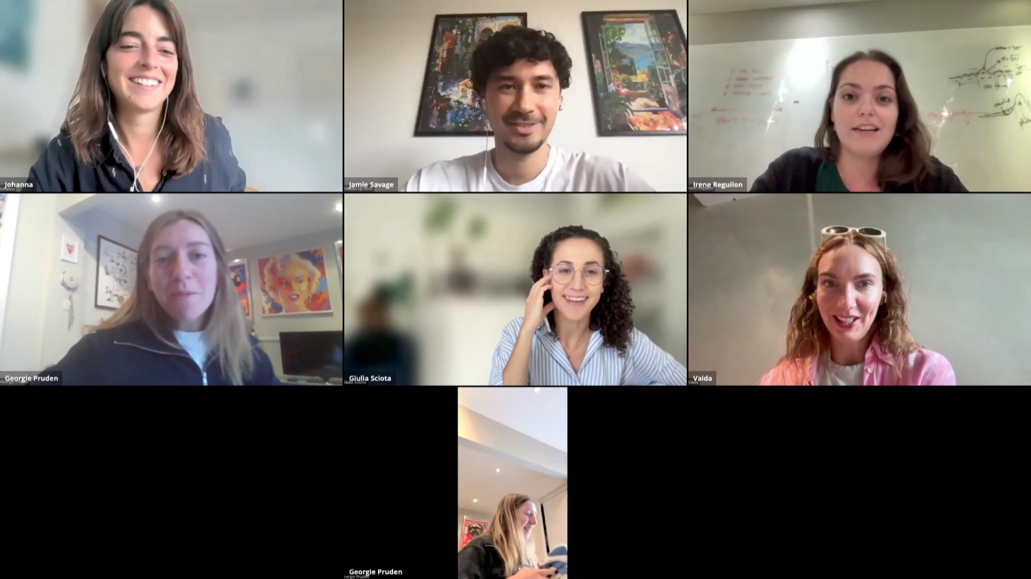Jamie Savage hosting the Up World AI Huddle Up session